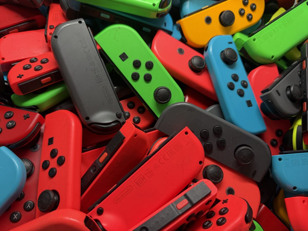 Switch ジョイコン スティック 修理